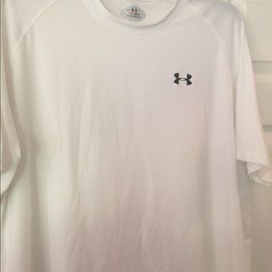 Men’s Under Armour T-shirt size XXL